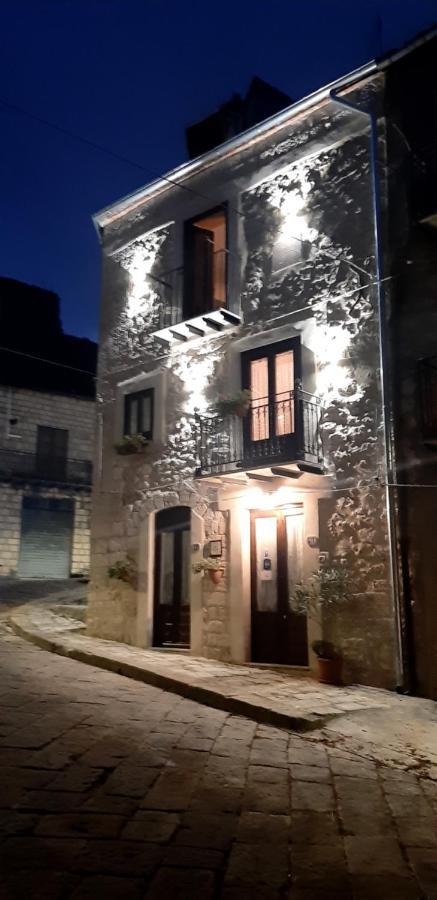 La Casa Del Pittore Di Petralia Petralia Soprana Exterior foto