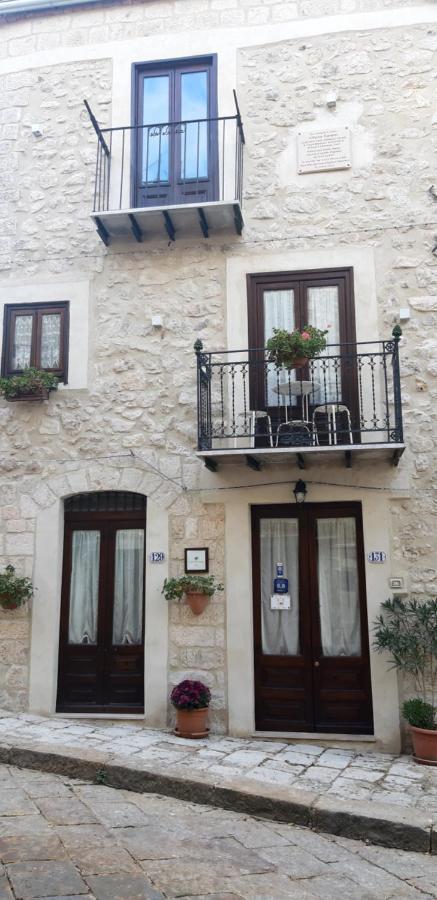La Casa Del Pittore Di Petralia Petralia Soprana Exterior foto